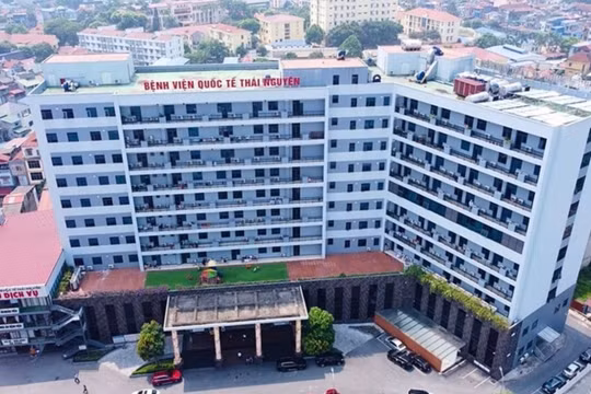 Tập đoàn Bệnh viện TNH lỗ quý thứ 6 liên tiếp, cổ phiếu giảm về đáy lịch sử giữa áp lực nợ vay gần 1.200 tỷ đồng
