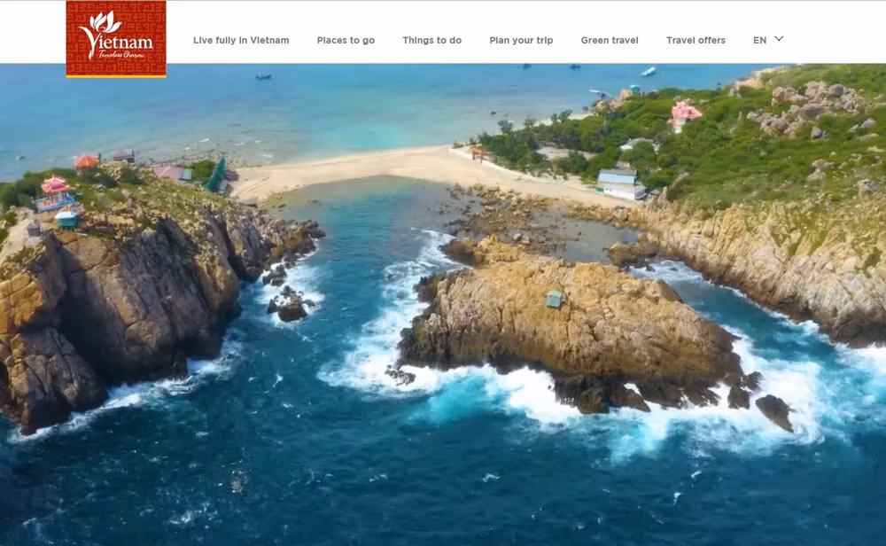 website quang ba du lich quoc gia viet nam vuot thai lan dan dau khu vuc hinh 1