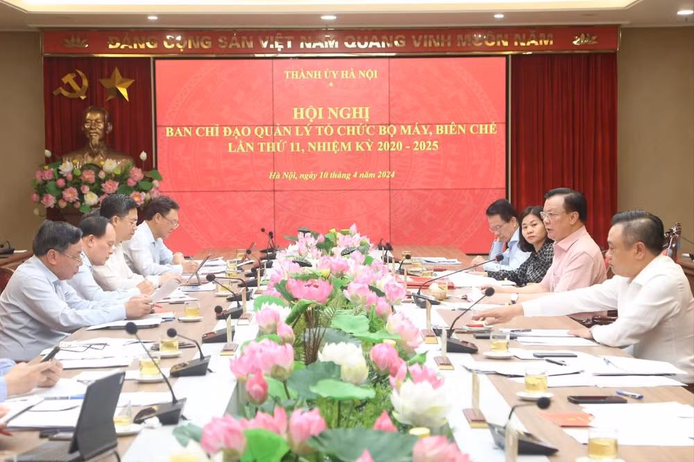 bi thu thanh uy ha noi phai tao ra suc ep tham chi suc ep lon de cung nhau chuyen dong hinh 2