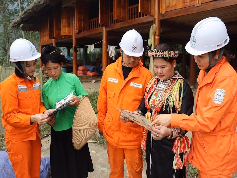 evnnpc tong cong ty dien luc mien bac duoc to chuc fitch ratings xep hang tin nhiem o muc bb voi trien vong on dinh hinh 3