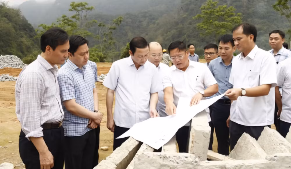 can than khi lua chon vi tri khu tai dinh cu cho cac ho dan tai huyen ba thuoc thanh hoa hinh 1