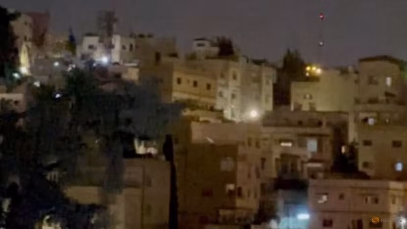 iran noi da thong bao cho cac ben truoc khi tan cong israel hinh 1