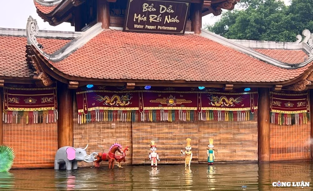 tich tro vua hung ken re duoc tai hien bang nghe thuat mua roi nuoc dan gian hinh 1