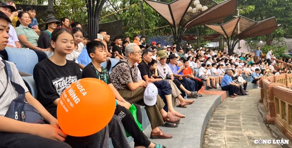 tich tro vua hung ken re duoc tai hien bang nghe thuat mua roi nuoc dan gian hinh 2