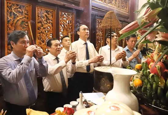 ban tuyen giao trung uong dang huong tuong niem cac vua hung tai phu tho hinh 1