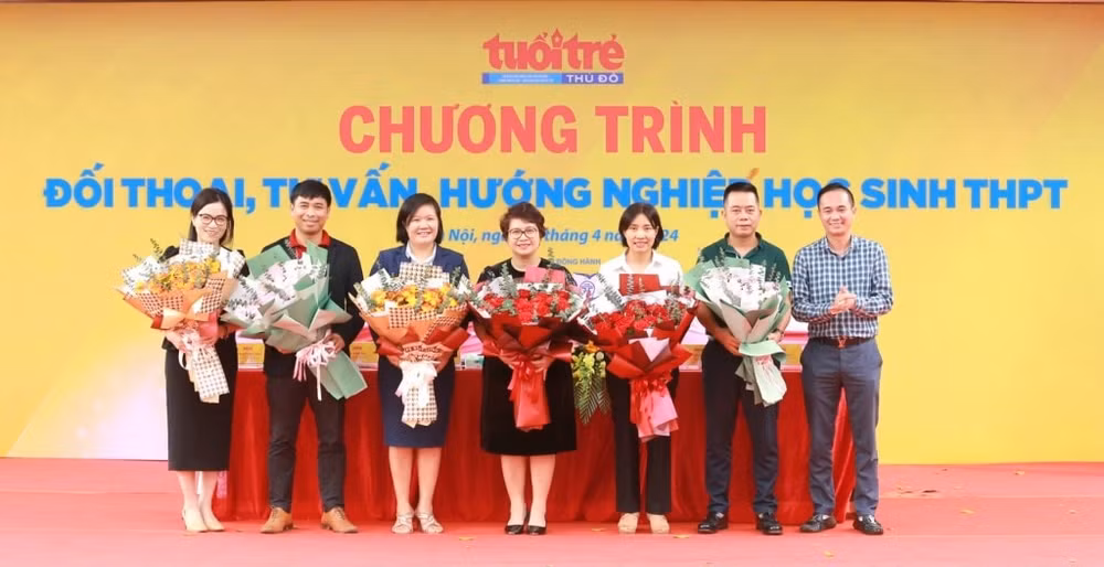 bao tuoi tre thu do to chuc tu van huong nghiep ve khoi nganh cong nghe hinh 1