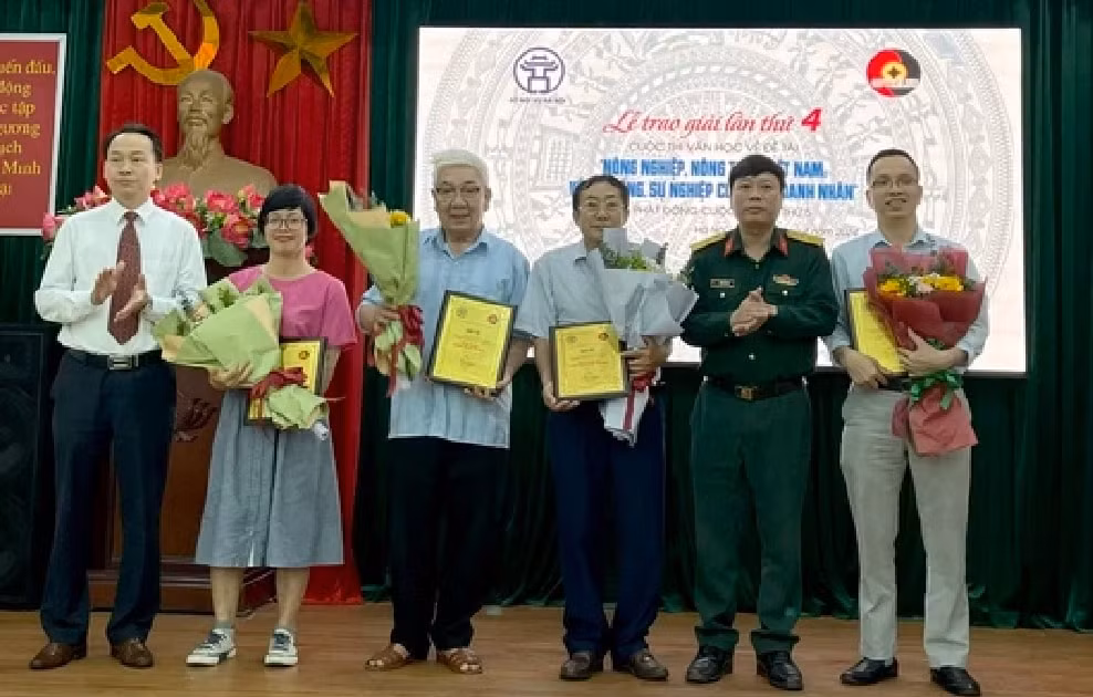 quy nha van le luu vinh danh cac tac gia co truyen ngan xuat sac hinh 1
