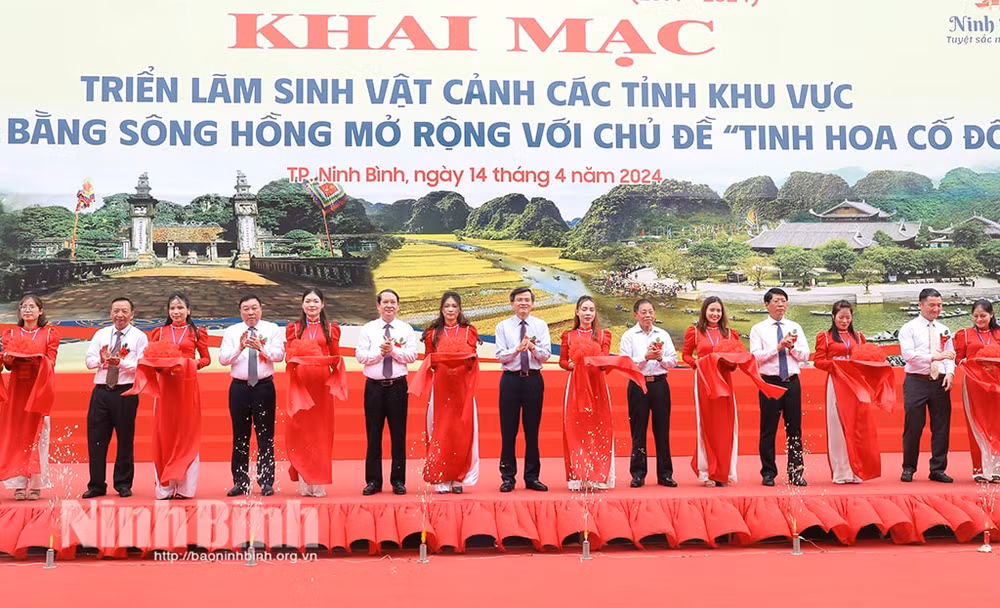 ninh binh khai mac trien lam sinh vat canh cac tinh khu vuc dong bang song hong mo rong nam 2024 hinh 1