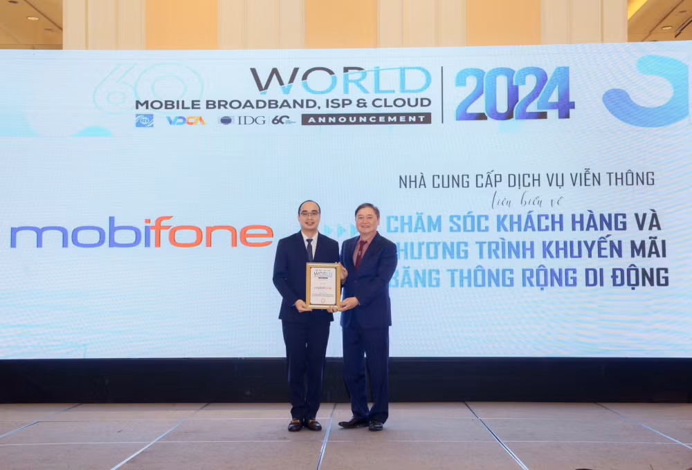 mobifone dat danh hieu nha cung cap dich vu vien thong tieu bieu ve cham soc khach hang va chuong trinh khuyen mai bang thong rong di dong nam 2024 hinh 1