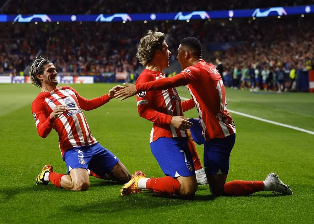 thang kich tinh dortmund atletico tao loi the o tu ket champions league hinh 1