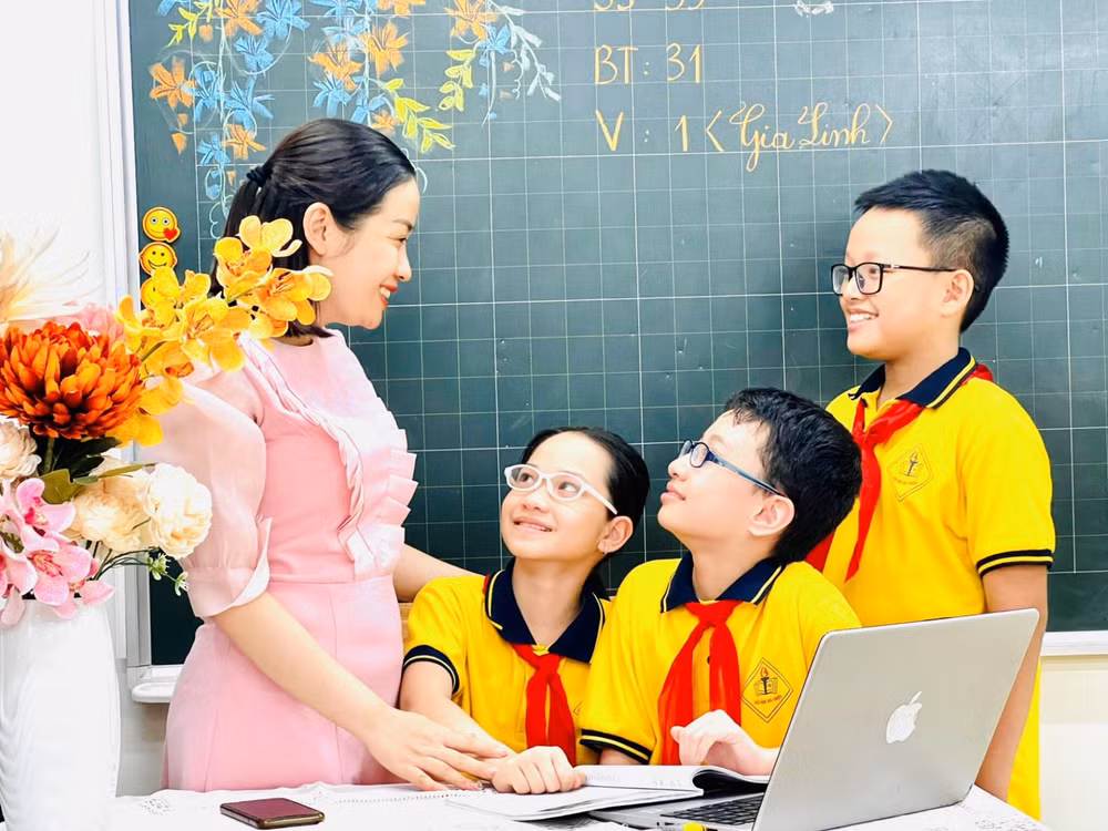 cap chung chi hanh nghe doi voi nha giao can than trong hinh 1