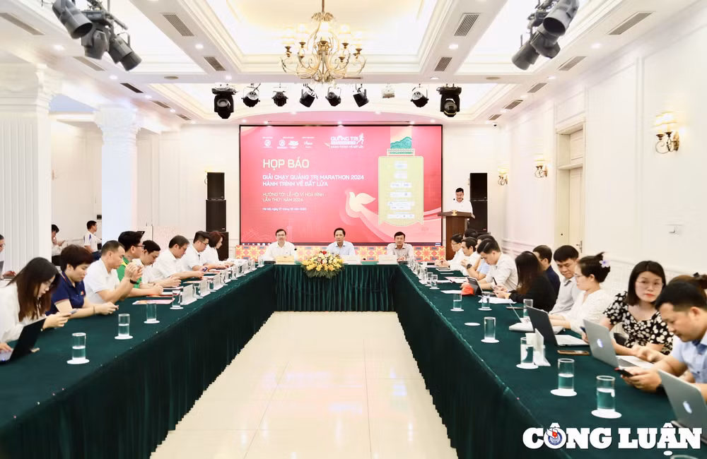 hop bao giai chay quang tri marathon 2024 hanh trinh ve dat lua hinh 2
