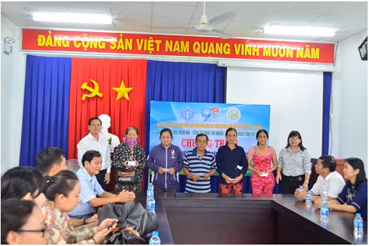 keu goi chung tay tang the bhyt cho nguoi co hoan canh kho khan dip xuan giap thin nam 2024 hinh 1