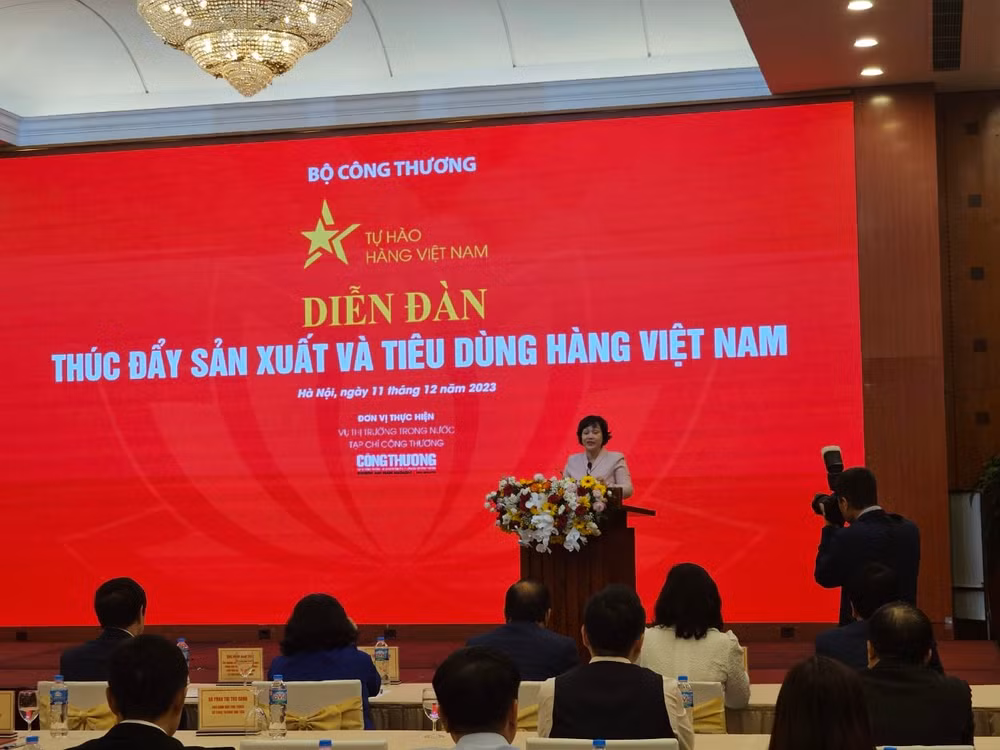 hang hoa san xuat trong nuoc chiem ty trong lon trong cac sieu thi viet nam hinh 1