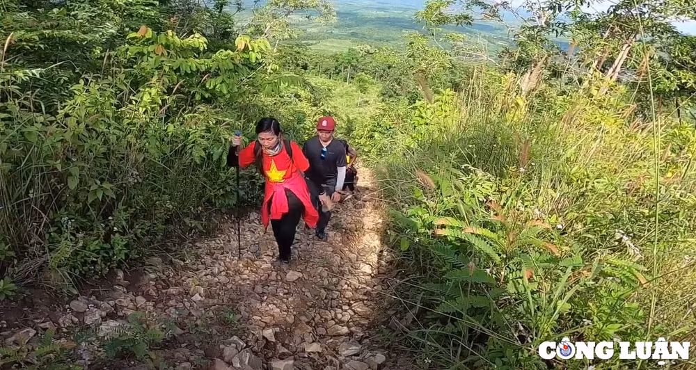 thao nguyen pal sol dak lak diem den hap dan voi nguoi dam me trekking hinh 2