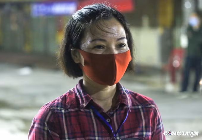 cho long bien chinh thuc hoat dong tro lai sau hon 2 thang bi phong toa hinh 14