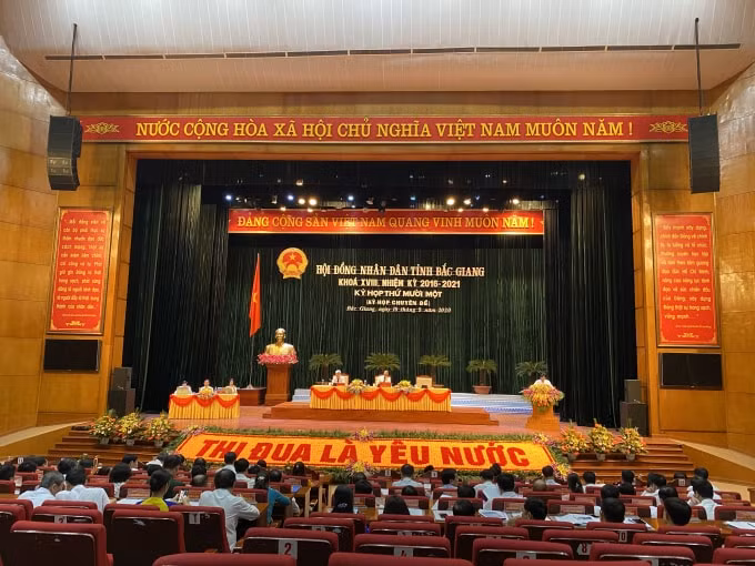 Quang cảnh kỳ họp. Ảnh: Hoàng Dương