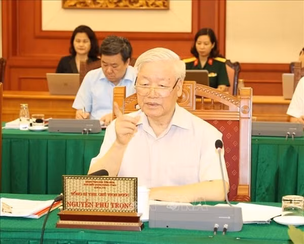 Tổng Bí thư, Chủ tịch nước Nguyễn Phú Trọng, Bí thư Quân ủy Trung ương phát biểu kết luận buổi làm việc với Ban Thường vụ Quân ủy Trung ương. Ảnh: TTXVN