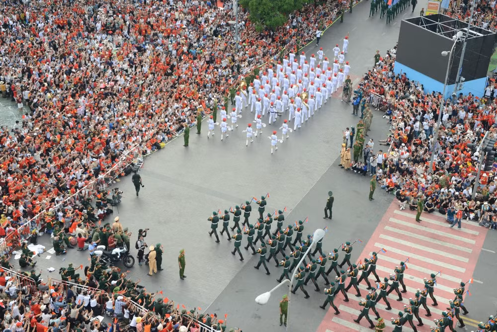 30_4dieubinh114.jpg