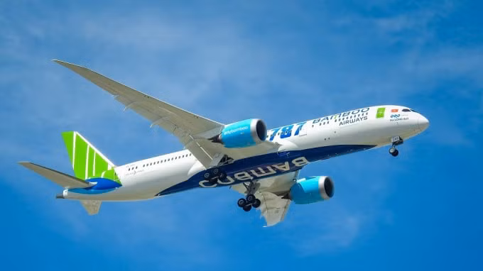 Máy bay Boeing 787-9 Dreamliner “Ha Long Bay” của Bamboo Airways.
