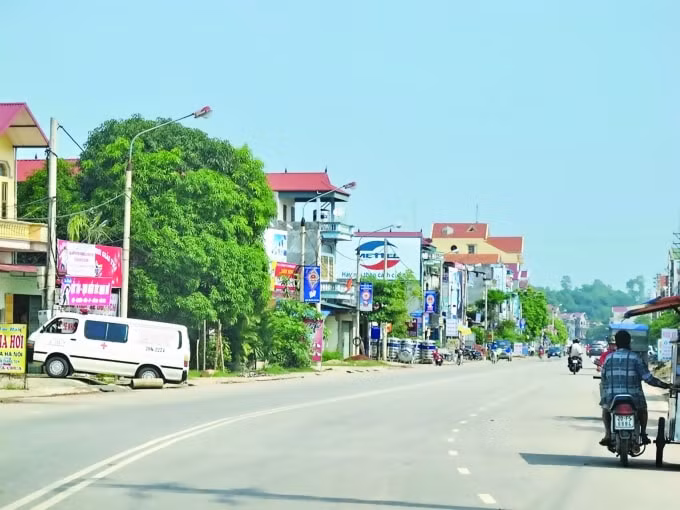 Thị trấn Hương Sơn.