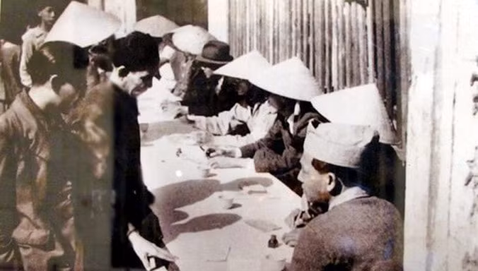 hà nội đi bỏ phiếu