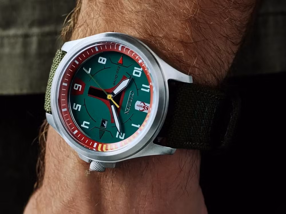 Đồng hồ Citizen phiên bản Boba Fett với thiết kế lấy cảm hứng từ Mandalorian và dây đeo Cordura.