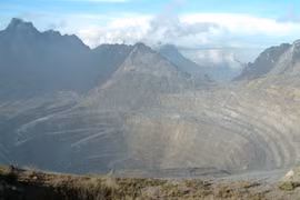 Sạt lở mỏ vàng ở Indonesia, 9 người thiệt mạng