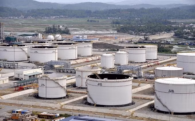 Giá xăng dầu hôm nay 27/11: Tiếp tục đà tăng do hàng tồn kho giảm mạnh. Ảnh minh họa.