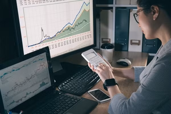 Mốc 1.000 điểm vẫn là ngưỡng tâm lý cản lớn