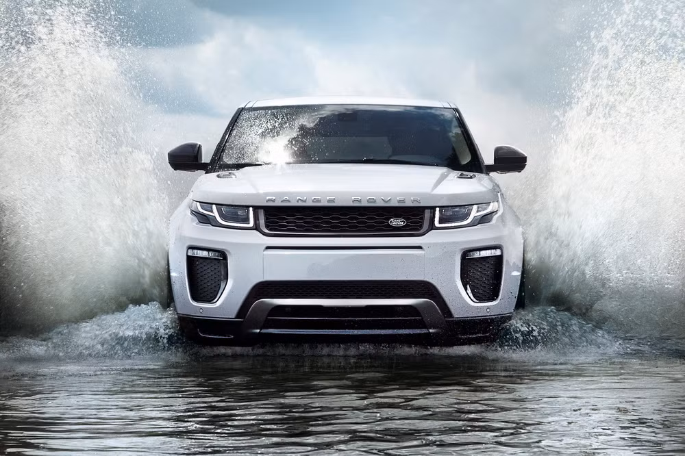 Đang tải range-rover-evoque-1.jpg…