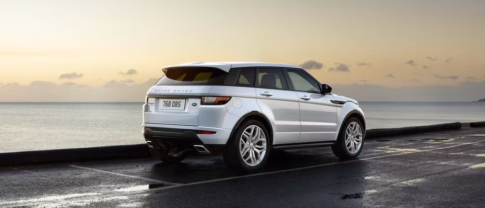 Đang tải range-rover-evoque-6.jpg…