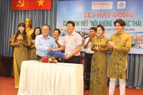 Các đơn vị ký cam kết 