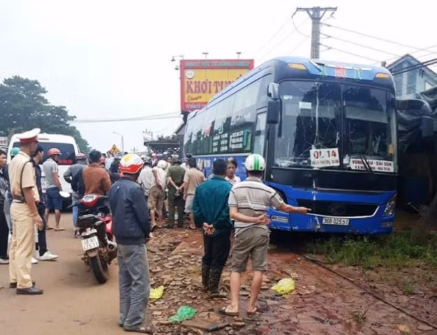 Bộ GTVT chỉ đạo xử lý trách nhiệm của chủ xe để lái xe không đủ điều kiện điều khiển phương tiện vận tải gây tai nạn giao thông (Ảnh minh họa)
