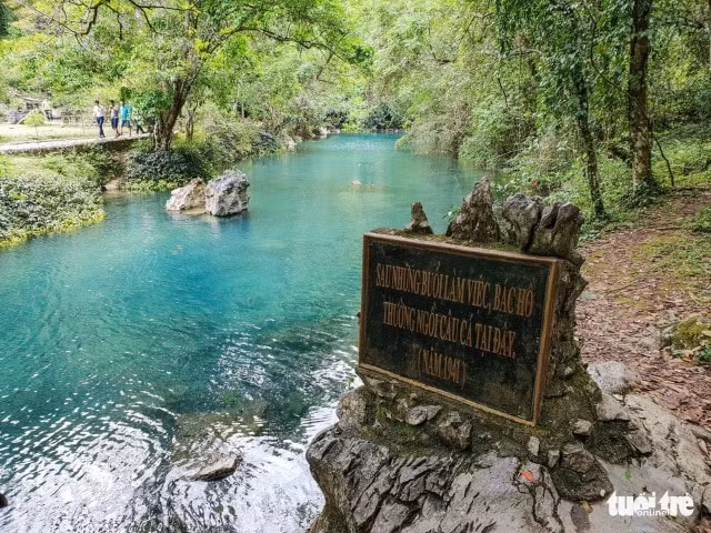 Suối Lênin với nhiều di tích lịch sử, nơi Bác Hồ từng sống và lãnh đạo quân dân chiến đấu. Ảnh: NAM TRẦN