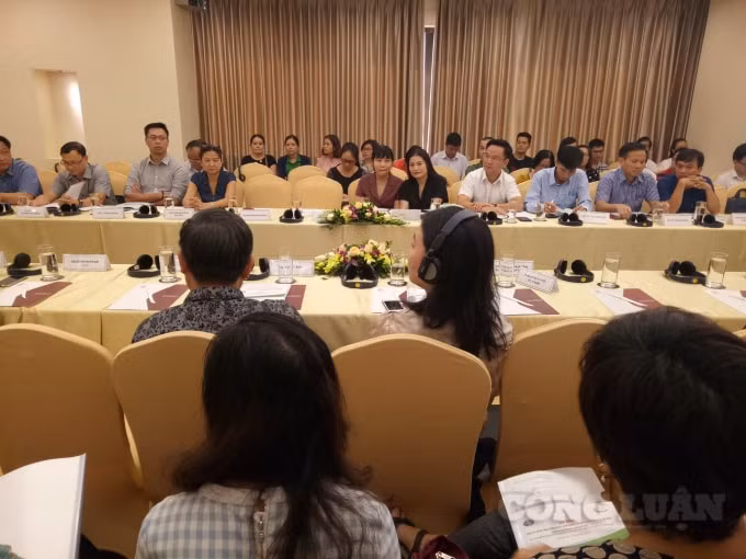 Hội thảo thu hút nhiều đại biểu đến từ các sở y tế các tỉnh, huyện trên cả nước tham gia. Ảnh: Lương Minh