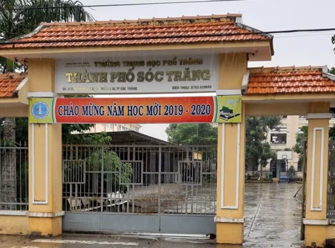 Trường THPT thành phố Sóc Trăng.