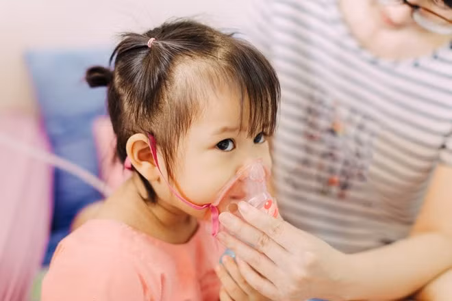 Thời tiết thay đổi khiến các nguy cơ các bệnh viêm đường hô hấp tăng cao. Ảnh minh họa.