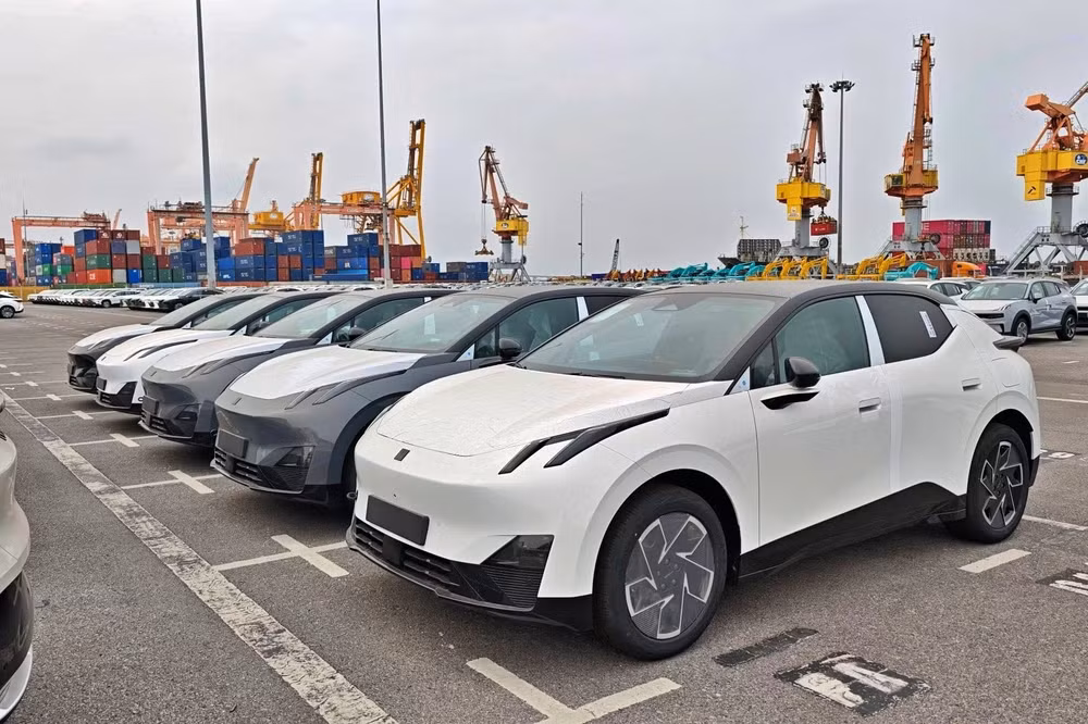 lynk-co-02.jpg