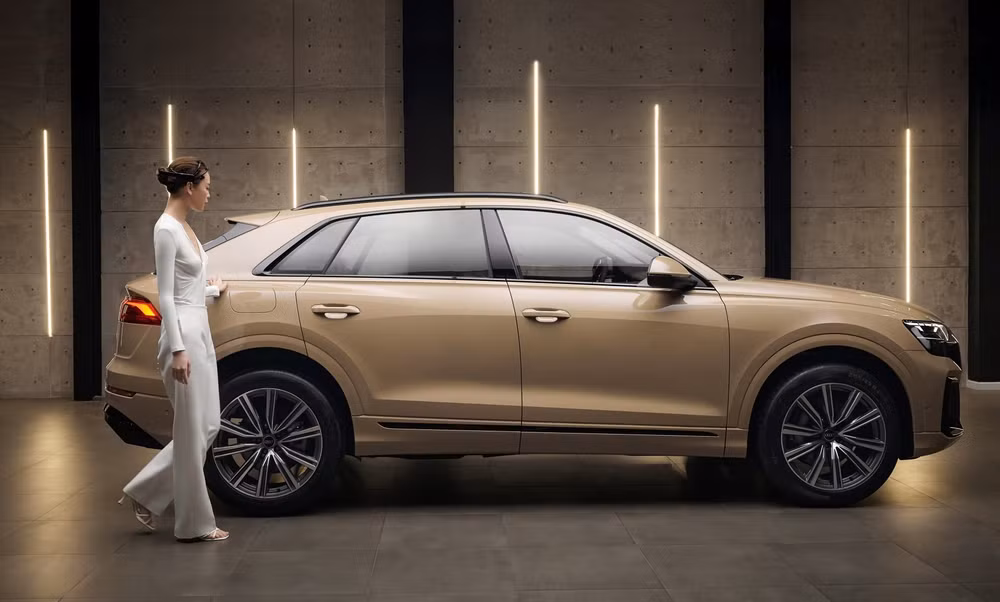 audi-q8-2024-1.jpg