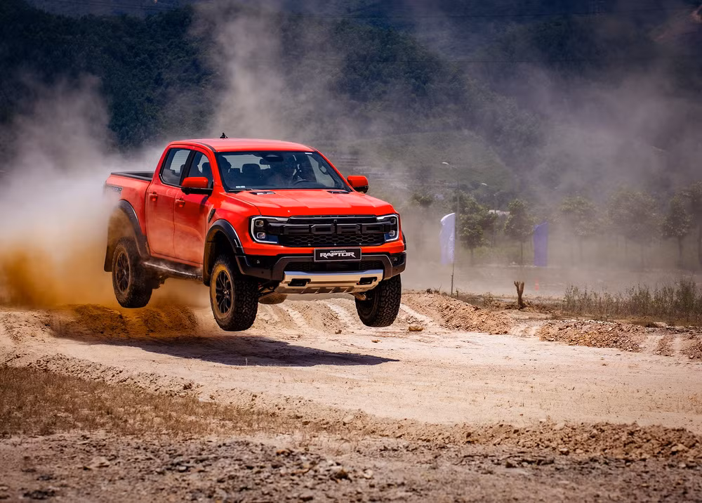 raptor-v6.jpg