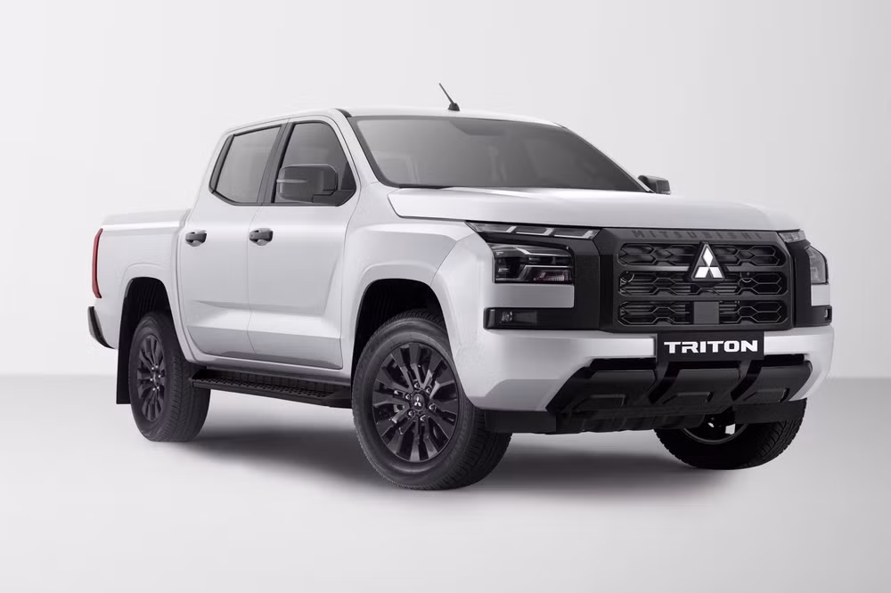 mitsubishi-triton-4wd-at-premium-1.jpg