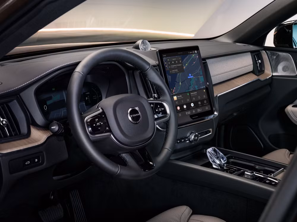 volvo-xc60-2027-10.jpg