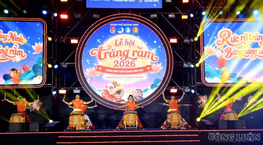 clo_br_anh-7-dem-ram-ha-long.jpg
