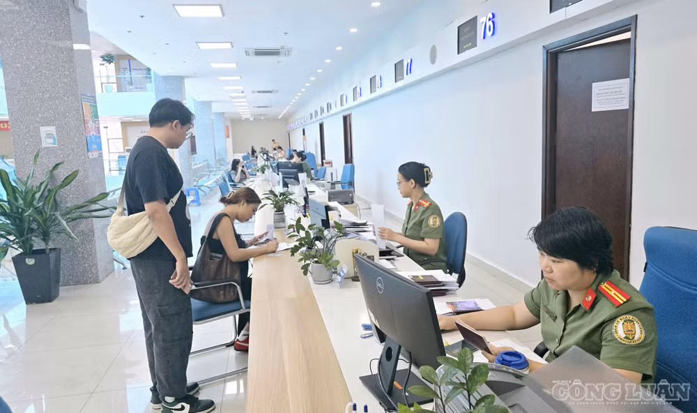 clo_br_anh-2-thoi-nam-cham-thu-hu-dau-tu.jpg