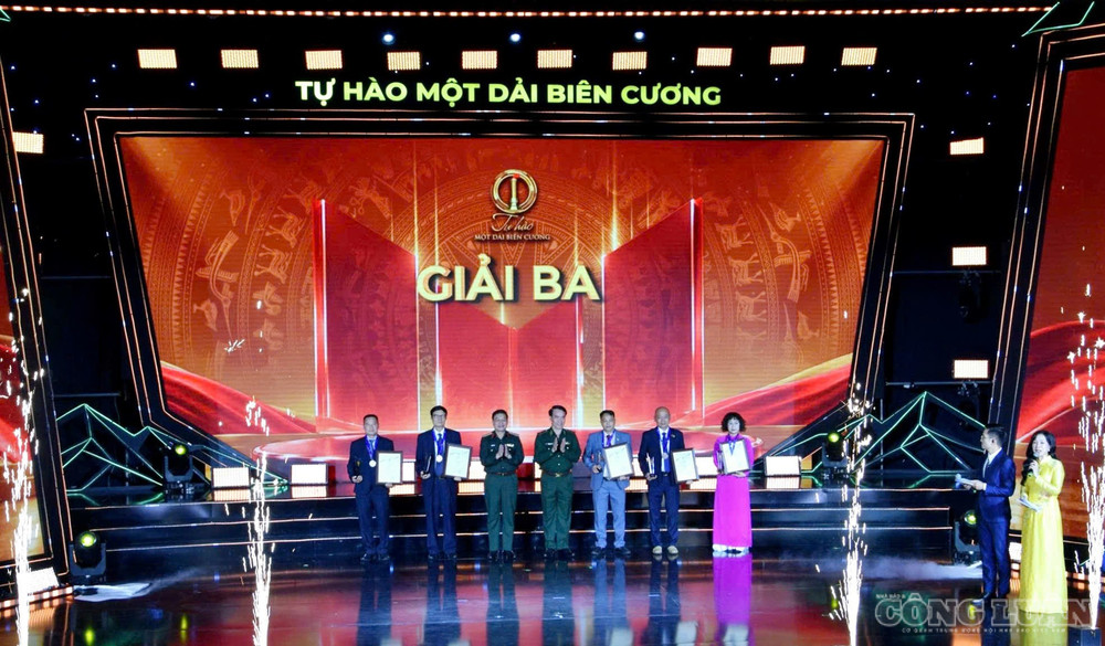 clo_br_anh-5579.jpg