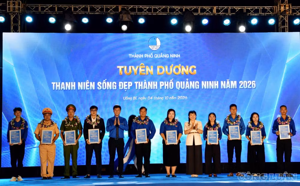 clo_br_anh-5-ky-niem-70-nam-hoi-lhtn-vn.jpg