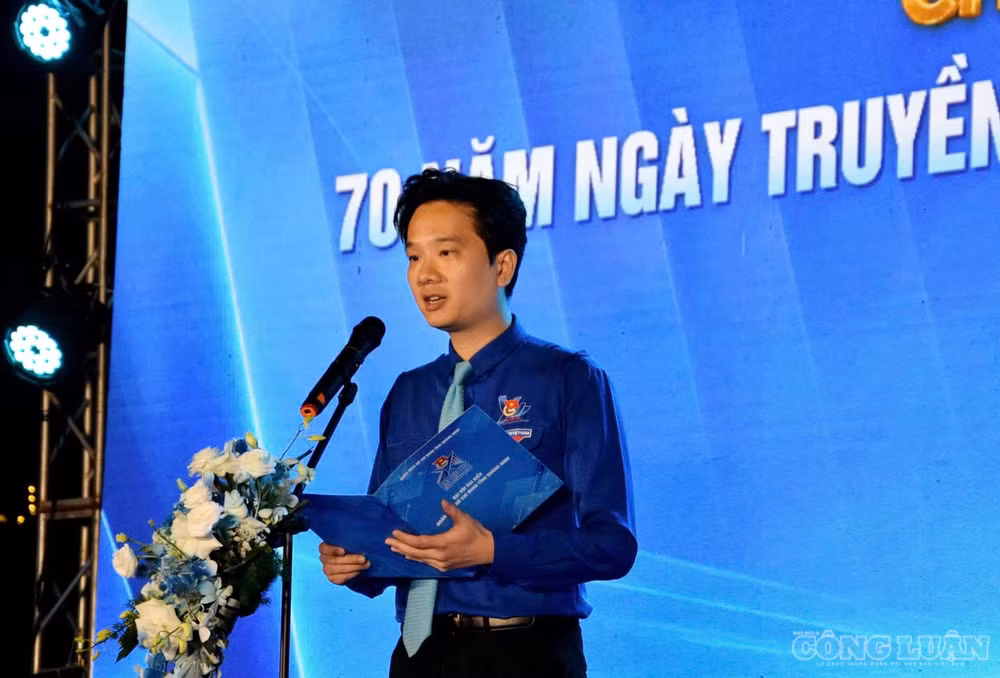 clo_br_anh-1-ky-niem-70-nam-hoi-lhtn-vn.jpg
