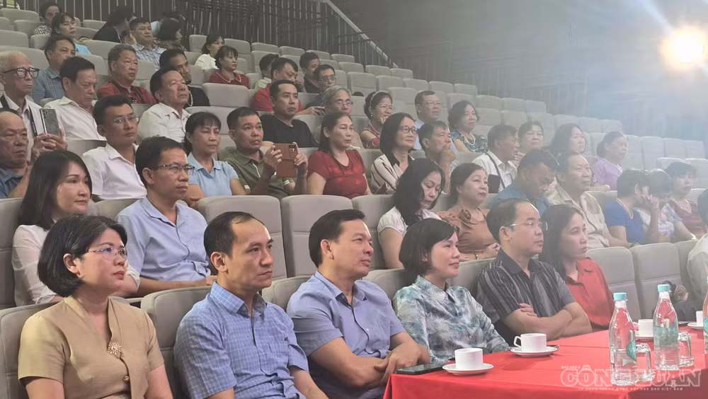 clo_br_2-quang-ninh-thi-sang-tac.jpg