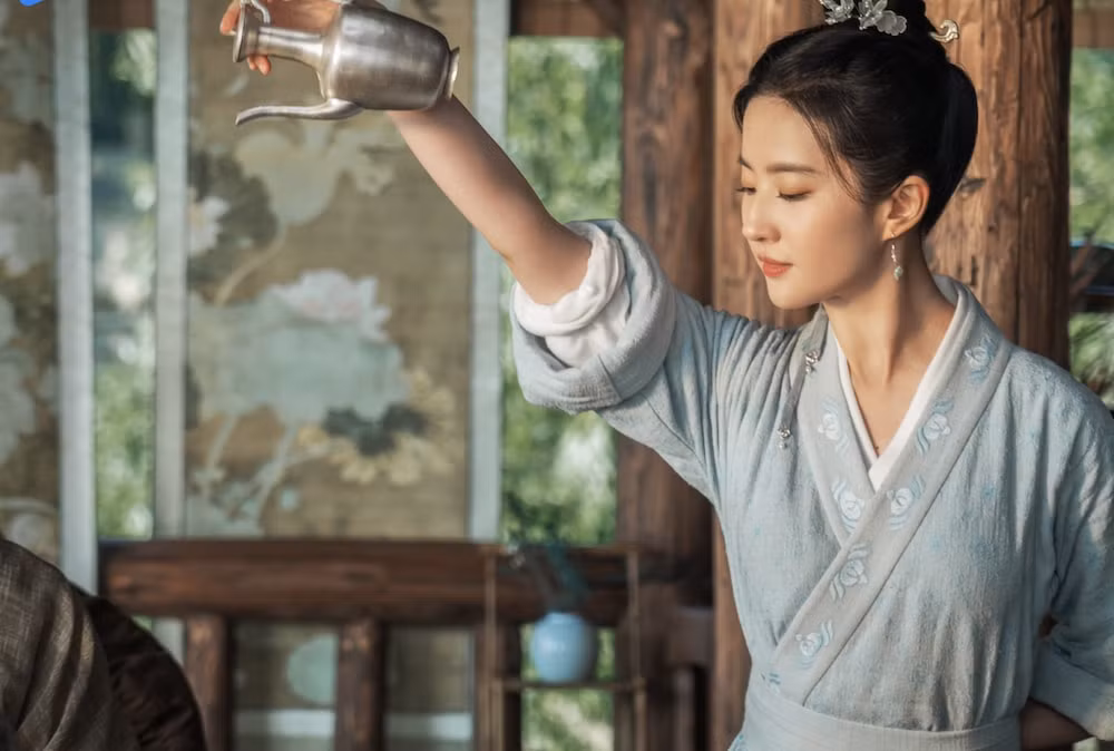 mong hoa luc su tro lai xuat sac sau 16 nam cua than tien ty ty luu diec phi hinh 5